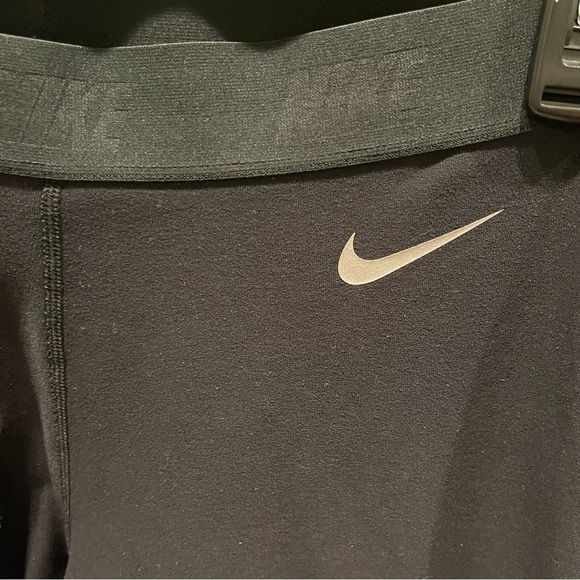 AX:  Nike Athletic Pants Black Sz S Polyester/Elastane Blend - Picture 3 of 8